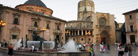 plaza-de-la-virgen-valencia