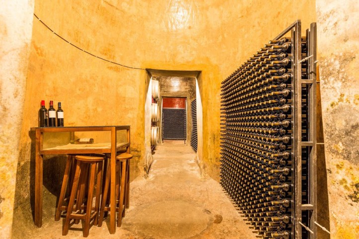 Bodegas Oliveros Cellar