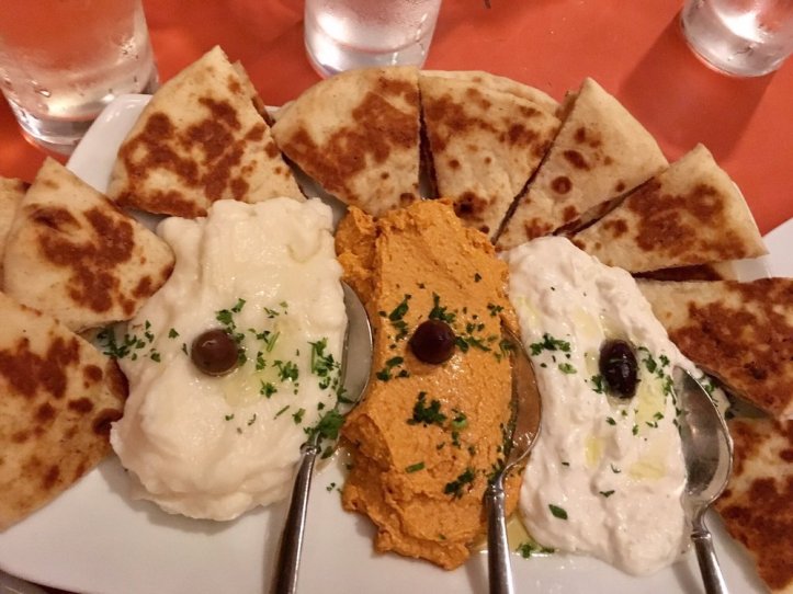 Mixed Dips Table 2201