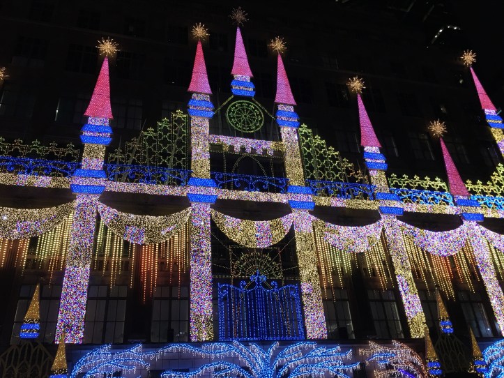 Saks Facade Straight On