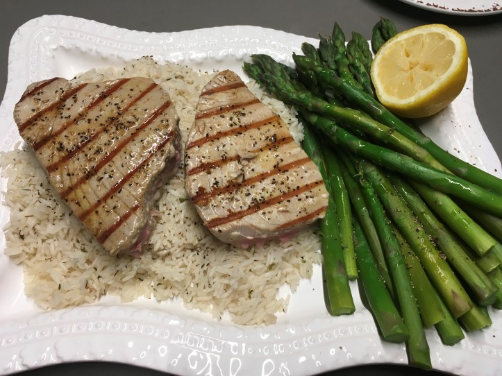 Seared Tuna and Asparagus